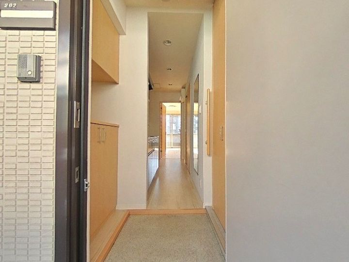 埼玉県さいたま市中央区大字下落合(アパート)の賃貸物件の玄関