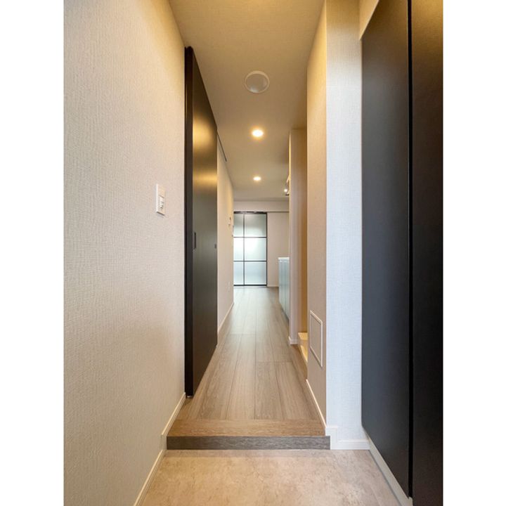 ジオエント浅草雷門の玄関