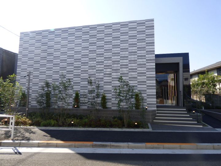 アジールコート 都立大学の外観