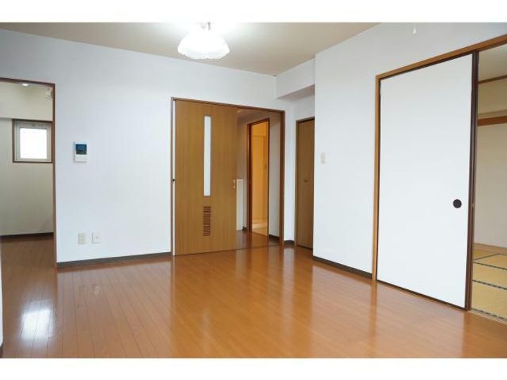 ルネッサンス犬塚の居間