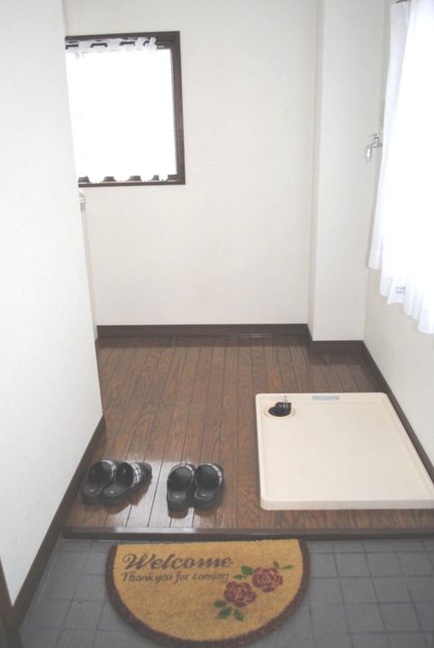 エトアール桂IIの玄関