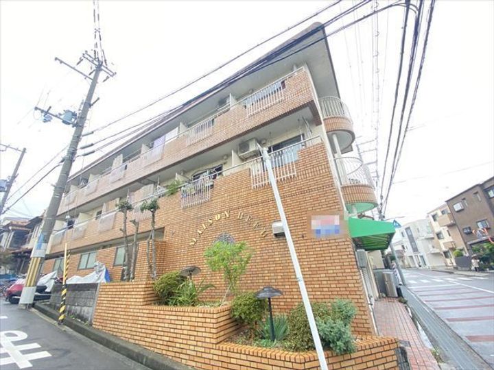 メゾン別府の外観