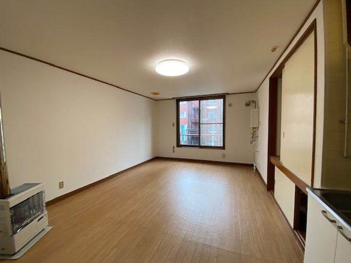 フジハイツの居間