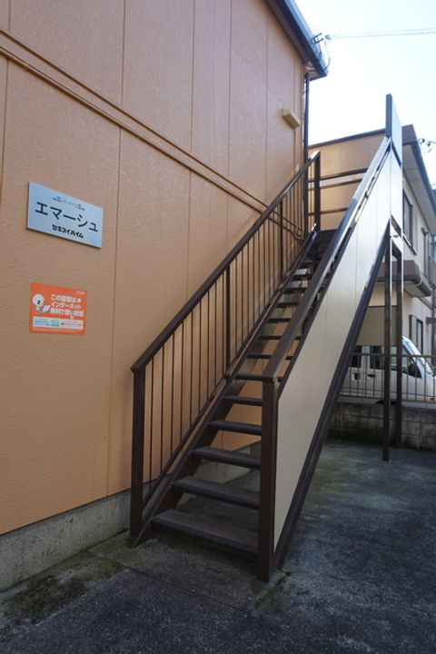 シティハイム エマーシュの地図