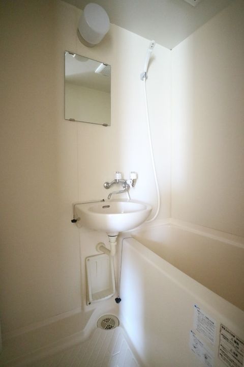 岡山県倉敷市老松町1(アパート)の賃貸物件の風呂