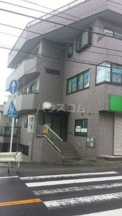 大硬ビルの外観