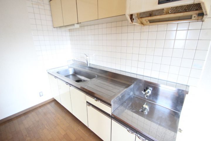 メゾニティ勇のキッチン