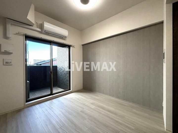 プレサンス大須観音フィエスタの居間