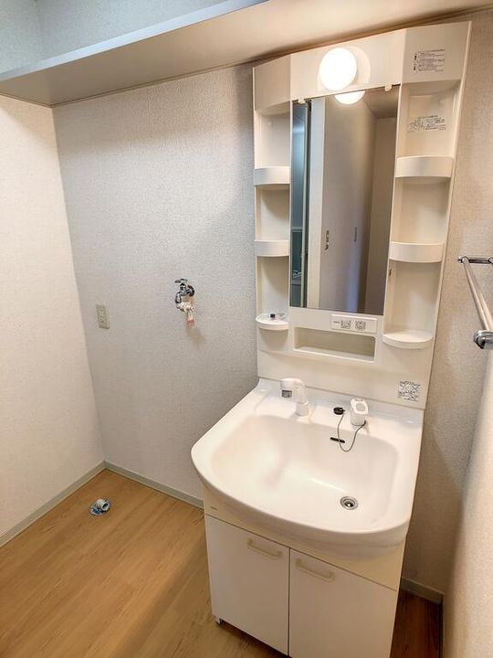 カーザ日限山の内装