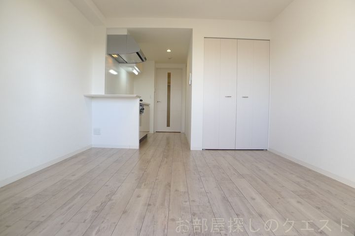 ST PLAZA AYUCHI(エスティープラザアユチ)の居間