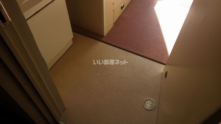 ドーミー赤池の玄関