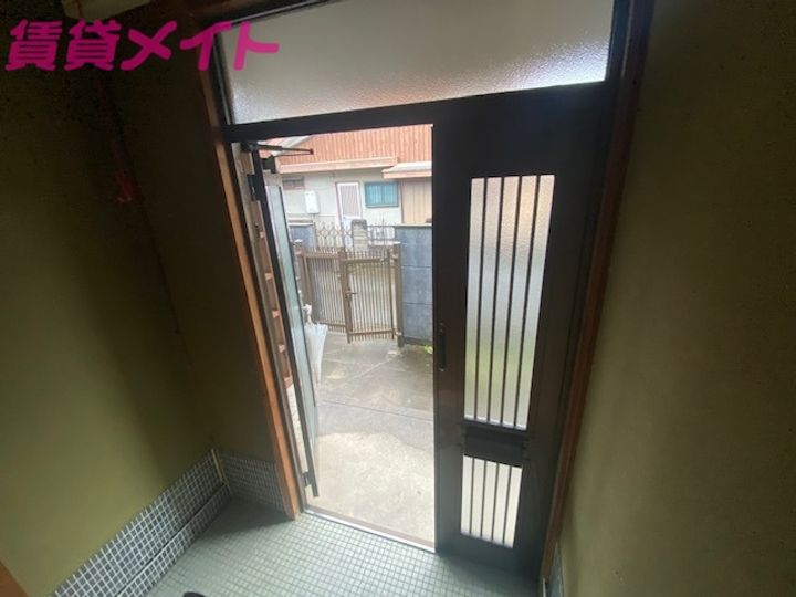 三重県伊勢市小俣町明野(一戸建)の賃貸物件の玄関