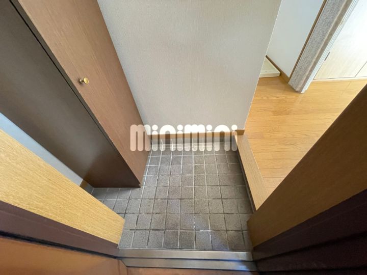 サンライズ馬渕の玄関