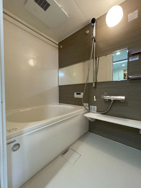 岡山県倉敷市美和1(アパート)の賃貸物件の風呂