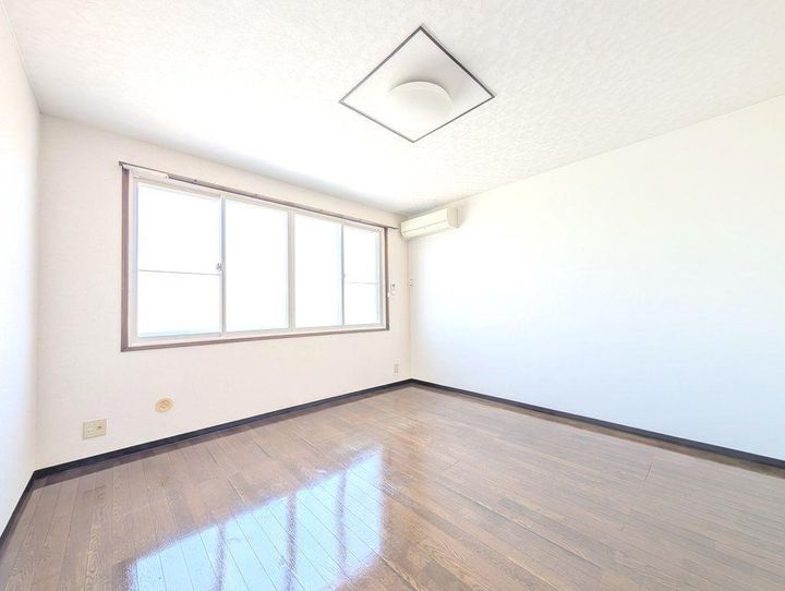 アイリスの居間