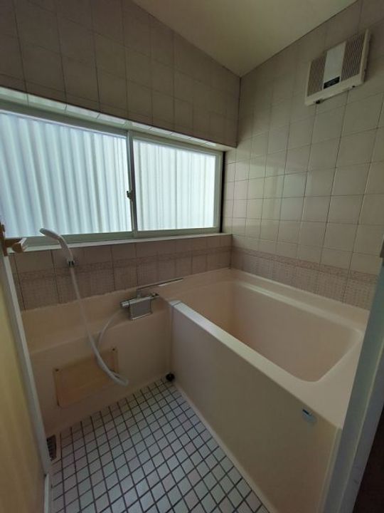 静岡県静岡市葵区新伝馬2(一戸建)の賃貸物件の風呂