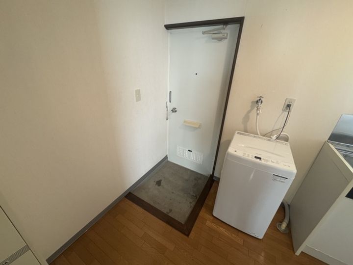 コーポカトレアVIIの玄関