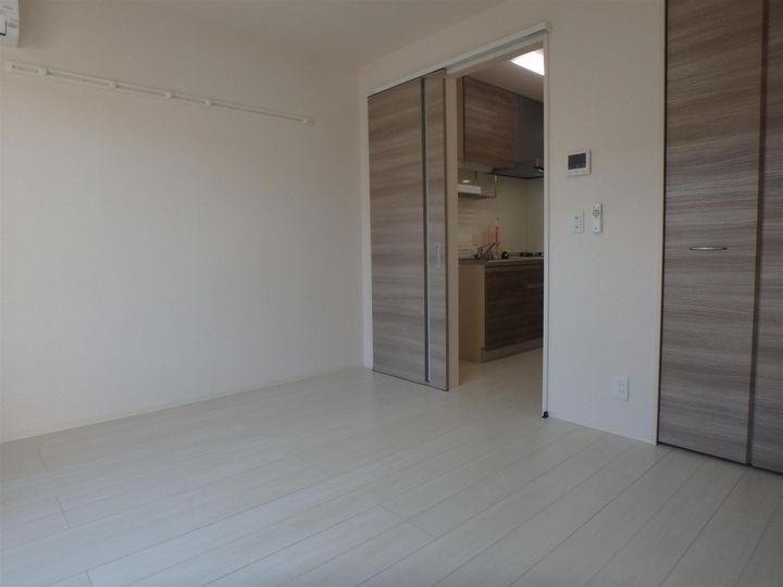 山形県山形市上町1(アパート)の賃貸物件の居間