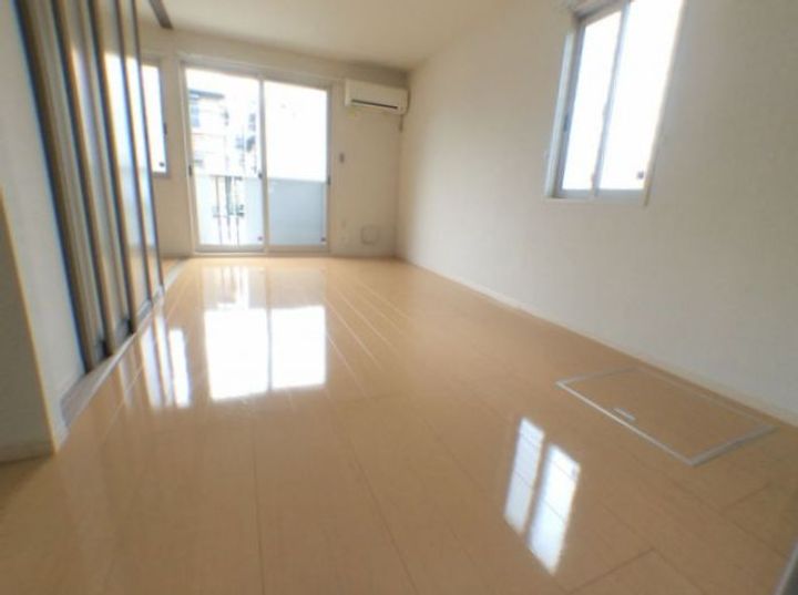 栃木県宇都宮市雀の宮1(アパート)の賃貸物件の居間