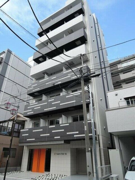 スプレスター王子の内装