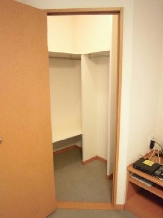 レオパレスKOMOTO足利の内装