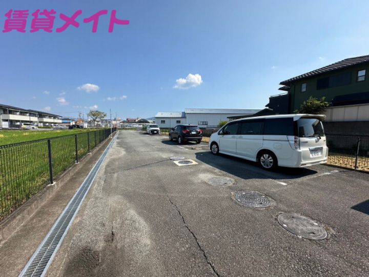 三重県伊勢市上地町(一戸建)の賃貸物件の地図