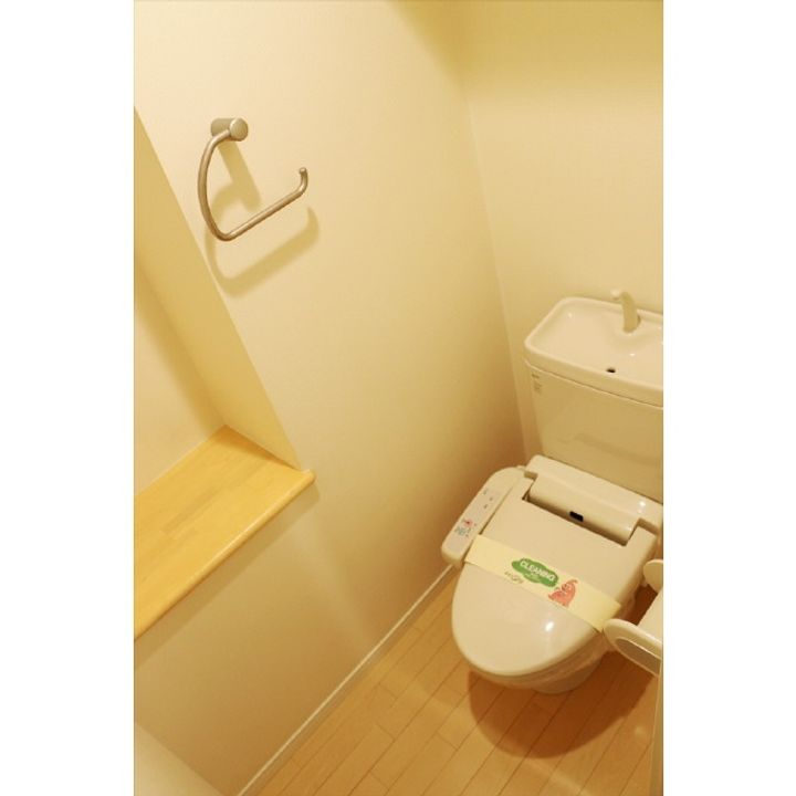EMYU新町の内装