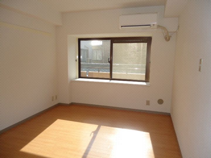 ダイアパレス本町第2の居間