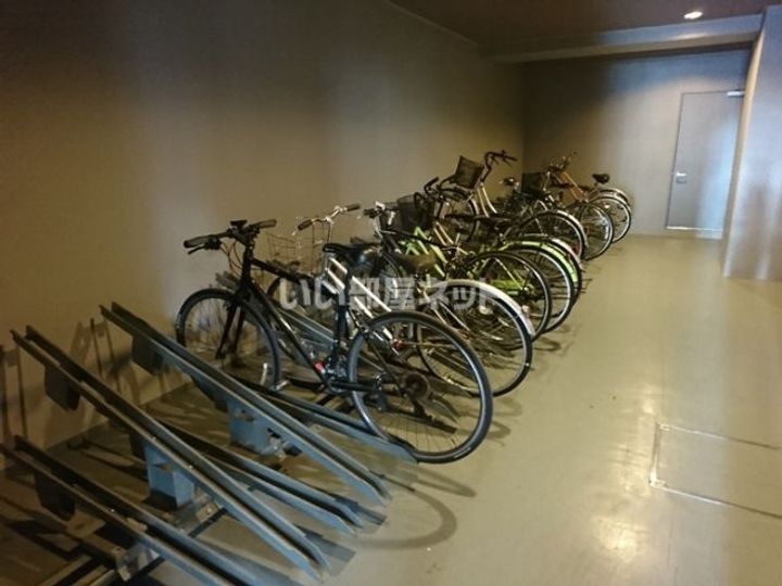 埼玉県越谷市南越谷4(マンション)の賃貸物件の地図