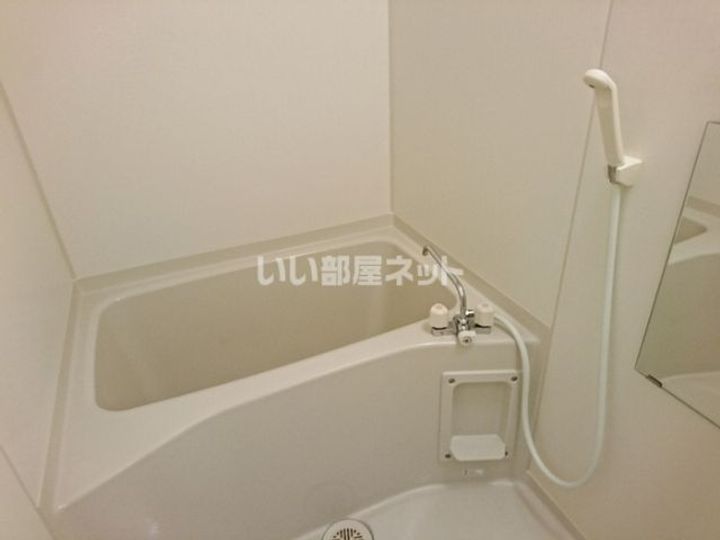 埼玉県越谷市南越谷4(マンション)の賃貸物件の風呂