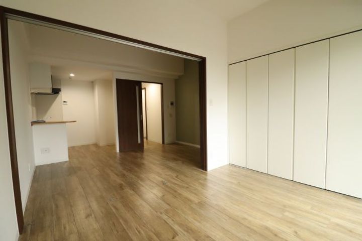 広島県呉市西中央3(マンション)の賃貸物件の居間