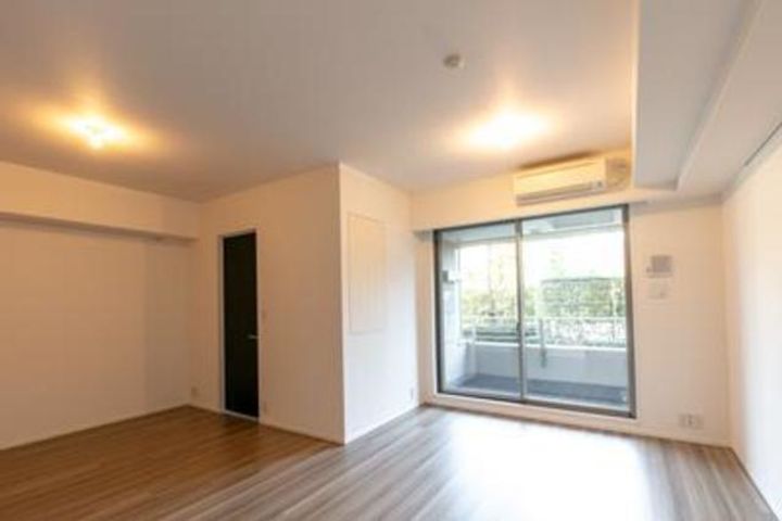 東京都渋谷区恵比寿4(マンション)の賃貸物件の居間