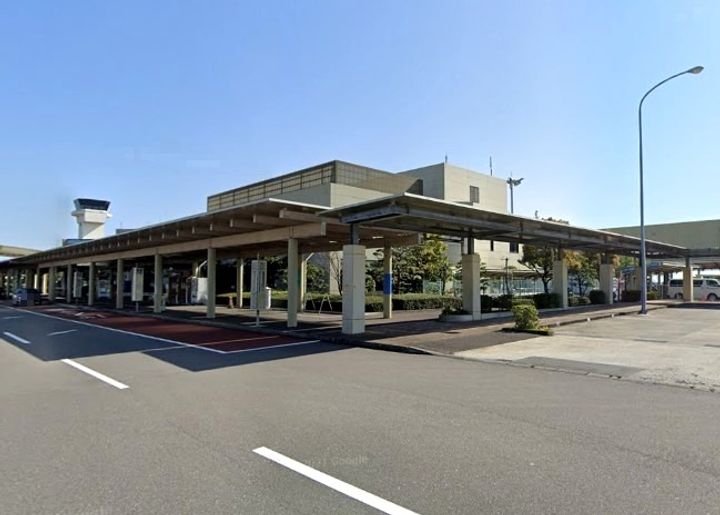 岩崎ハイツIIの周辺
