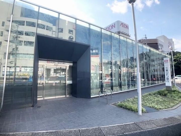 ブラン南山の周辺