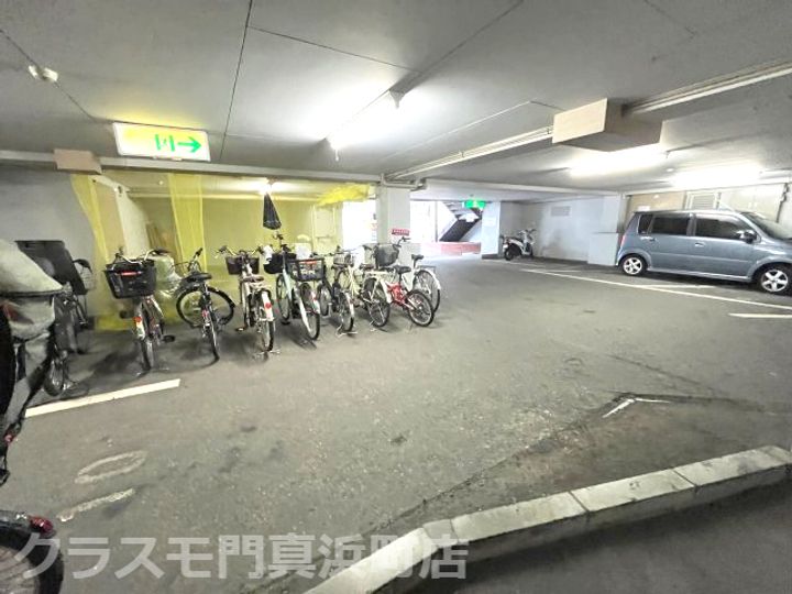 香里ロイヤルプラザの地図