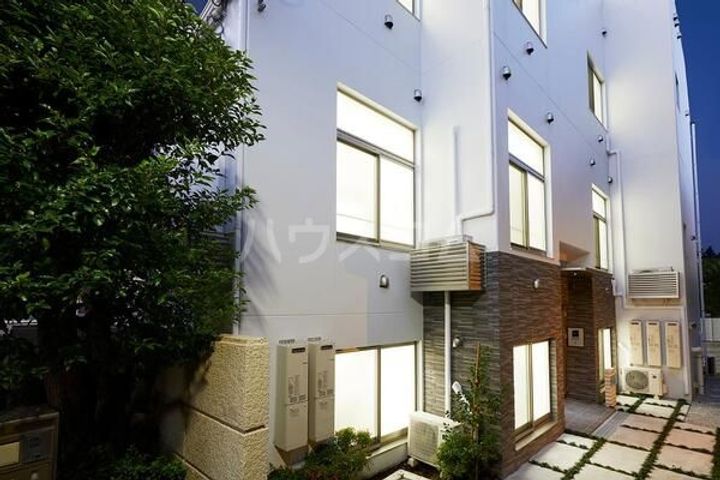 Nano上落合の外観