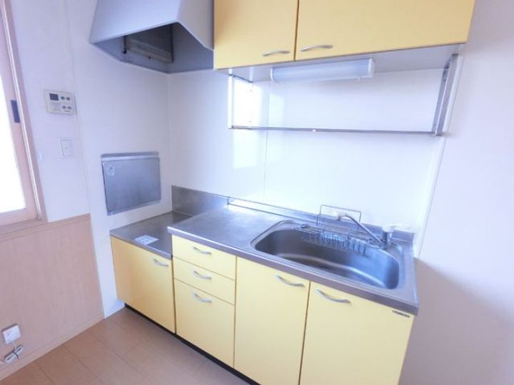 栃木県佐野市高萩町(アパート)の賃貸物件のキッチン