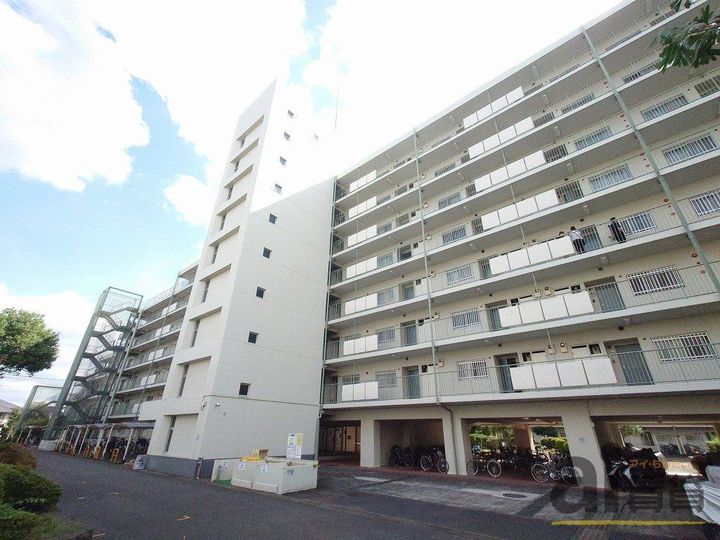 東京都東大和市立野3(マンション)の賃貸物件の外観