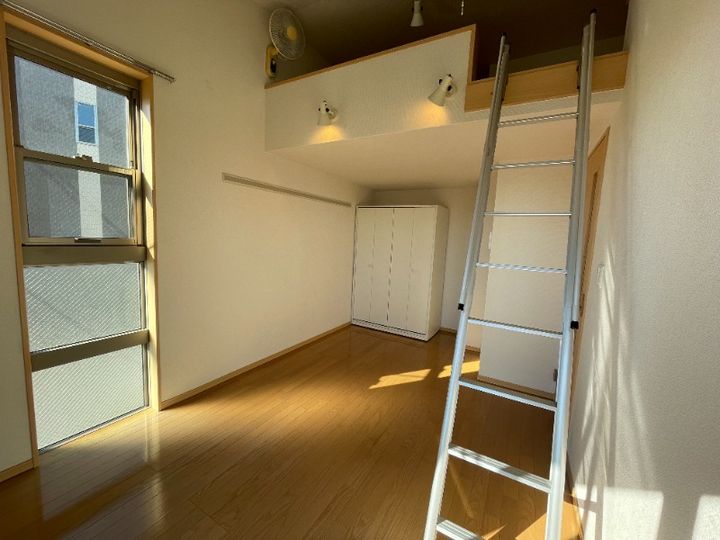 アビタシオンの居間