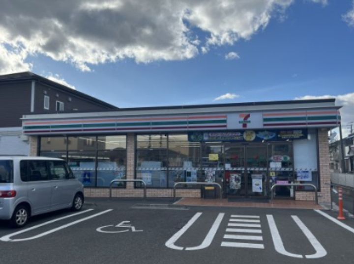 Clair福住の周辺