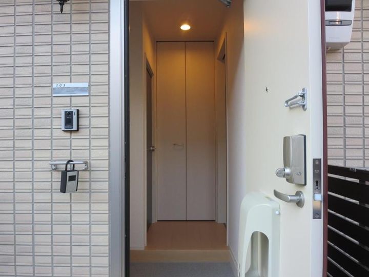 埼玉県川口市西川口5(一戸建)の賃貸物件の玄関