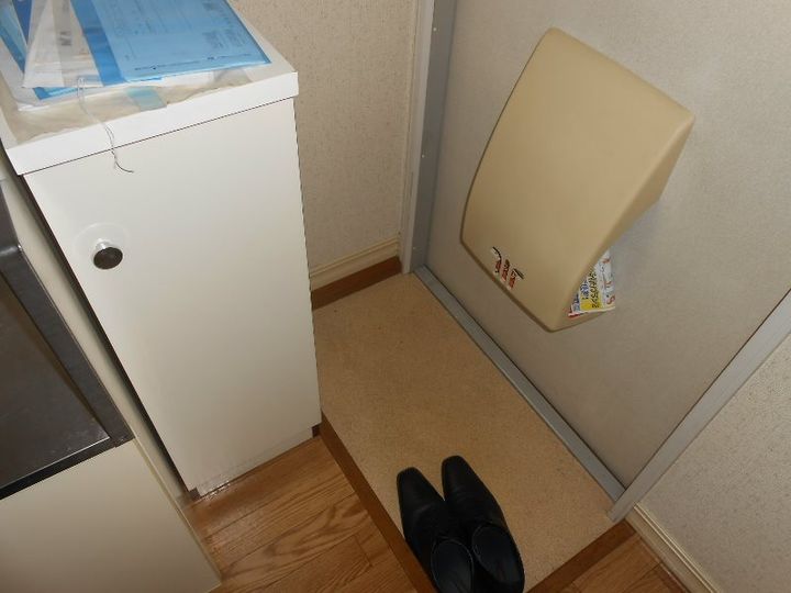 神奈川県川崎市幸区矢上(アパート)の賃貸物件の玄関