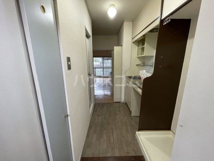 ヴィラトリアンの玄関