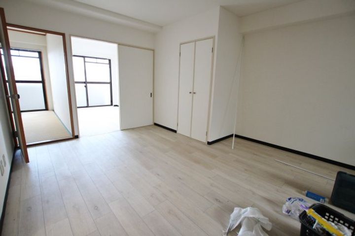 コーポグランディールの居間