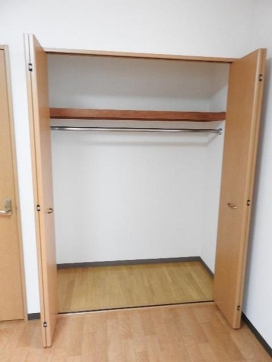 大阪府岸和田市西之内町(マンション)の賃貸物件の内装