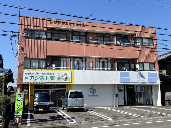 レジデンスさくらヶ丘の外観