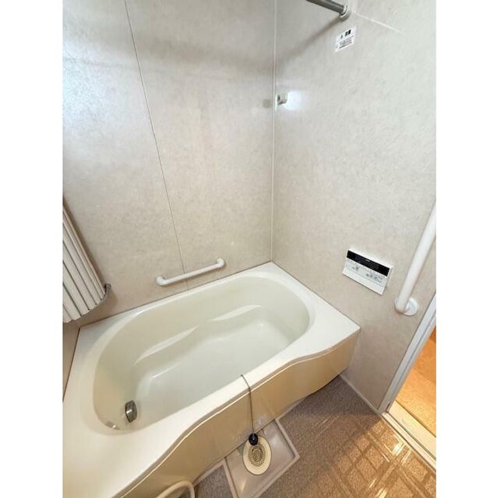 神奈川県藤沢市片瀬5(マンション)の賃貸物件の風呂