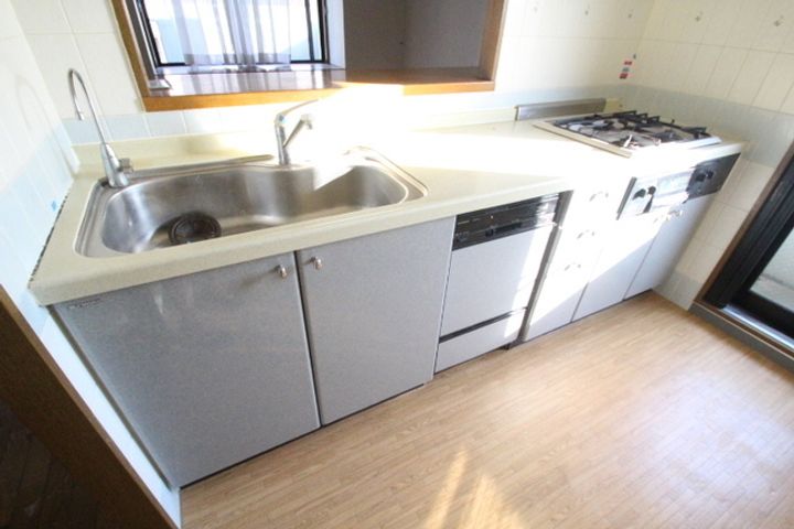 広島県広島市東区牛田早稲田1(マンション)の賃貸物件のキッチン