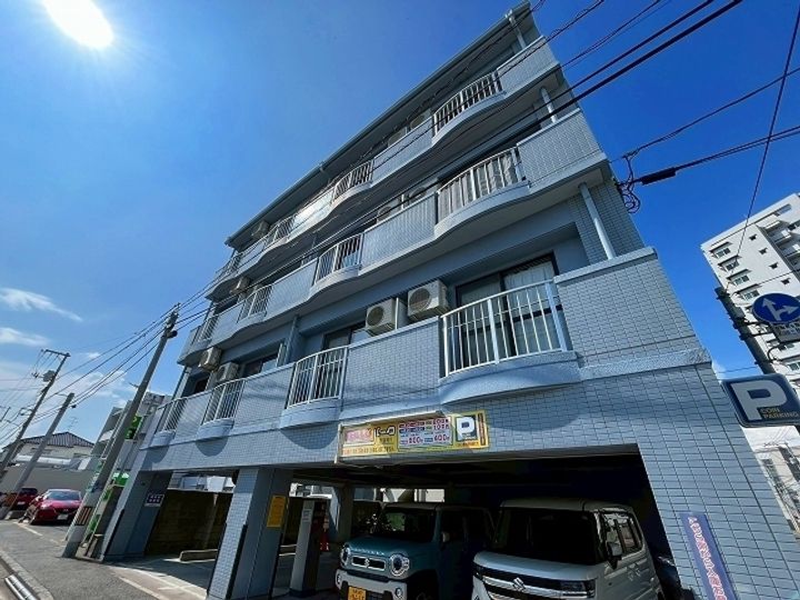 メリーハイツの外観