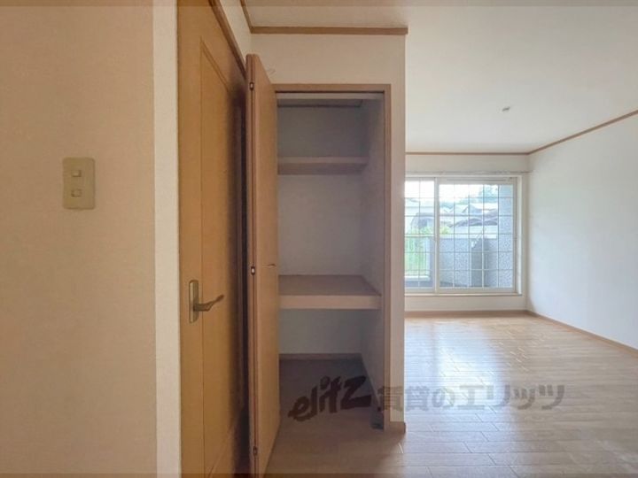 ウッディタウンB棟の内装